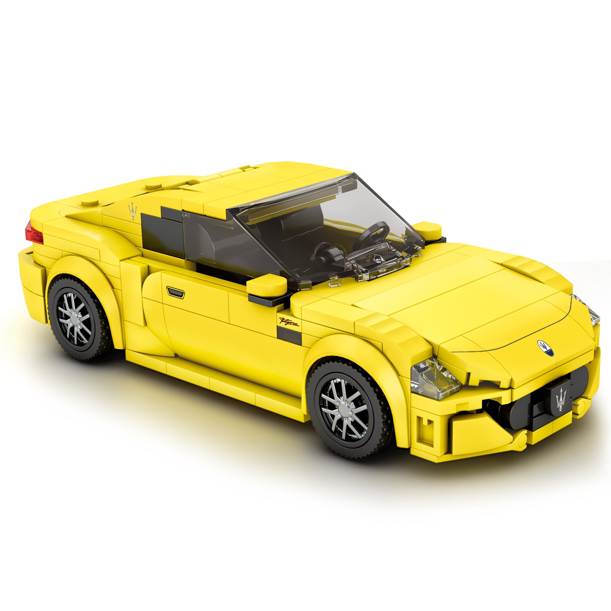 Modèle réduit NovaBrik de voiture de sport Maserati GranTurismo jaune en blocs de construction à l'échelle 1:24
